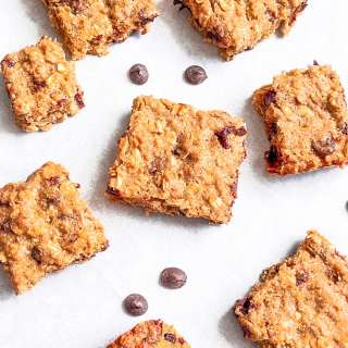 Oatmeal Chocolate Chip Cookie Bars