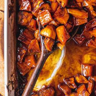 Old Fashioned Candied Sweet Potatoes