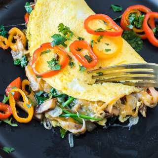 Veggie Omelettes (with tips on how to make the perfect omelet)