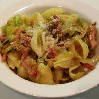 Bacon, Leek & Pine Nut Pasta