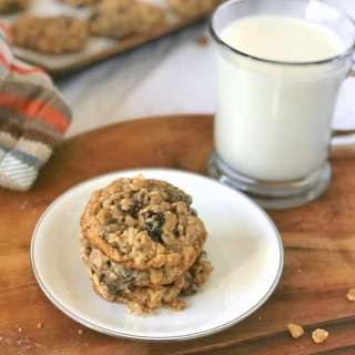 Oatmeal Raisin Cookies