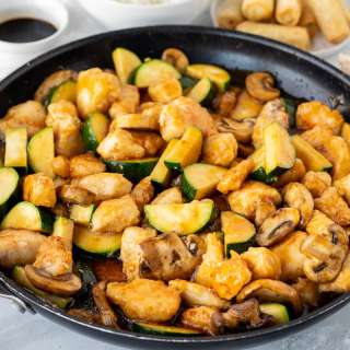 Panda Express Mushroom Chicken (Copycat Recipe)