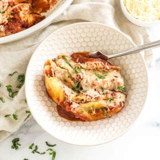 Chicken Parmesan Stuffed Shells