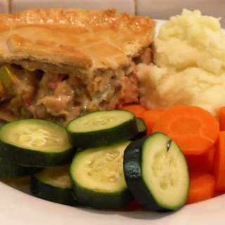 Turkey, Bacon & Leek Pie