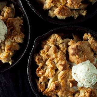 Salted Caramel Apple Cobbler