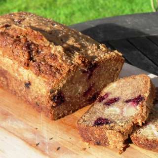 Blackberry and Apple Loaf