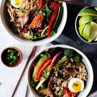 20 Minute Stir Fry Teriyaki Ramen Bowls