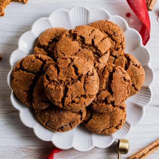 Old Fashioned Ginger Snap Cookies