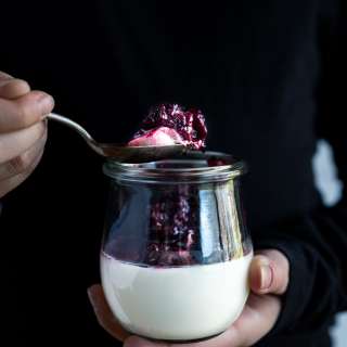 Vanilla Bean Panna Cotta with Basil Blackberry Compote