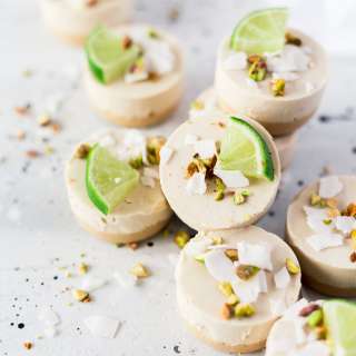 No Bake Mini Key Lime Vegan Cheesecakes
