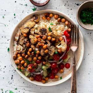 Za'atar Chickpea Vegan Buddha Bowl Recipe