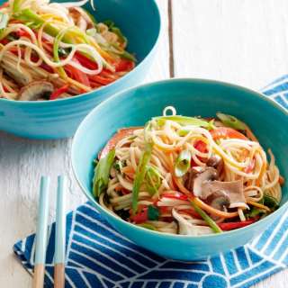 Vegetarian Lo Mein