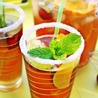 Pimm’s No.1 & Lemonade – my take on this classic!