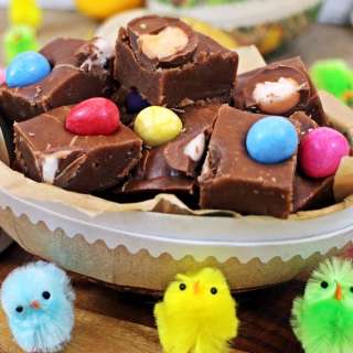 Creme Egg Chocolate Fudge