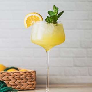 Limoncello Spritz