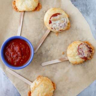Friday Night Pizza Party Lollipops