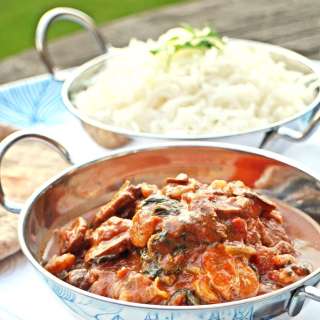 Simple Prawn, Mushroom and Spinach Curry