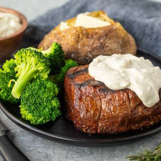 Grilled Filet Mignon with Blue Cheese Sauce