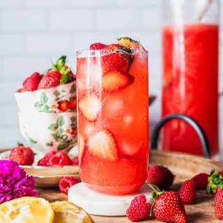 Sparkling Pink Lemonade