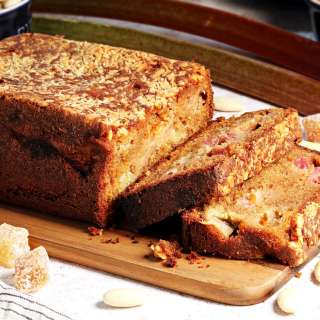 Rhubarb & Ginger Cake