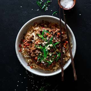Sweet & Spicy Beef Ramen Recipe