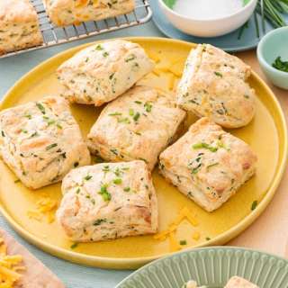 Spinach Cheddar Chive Scones