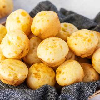 Brazilian Cheese Bread Recipe (Pao de Queijo)