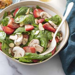 Strawberry Spinach Salad