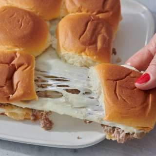 Easy Cheeseburger Sliders