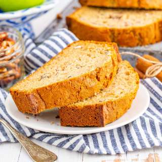 Apple Pecan Bread