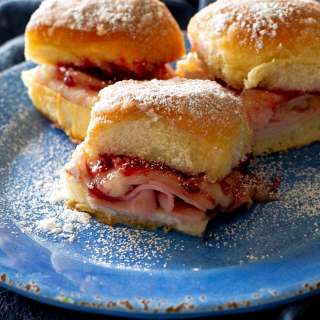 Monte Cristo Sandwiches