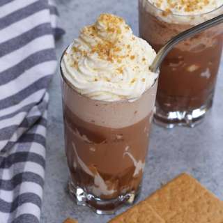S’mores Frappuccino Recipe (+VIDEO)