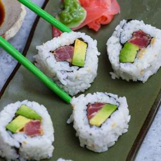 Spicy Tuna Avocado Roll Recipe (+VIDEO)