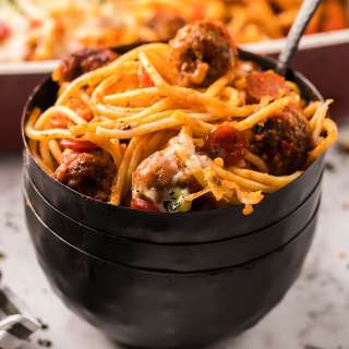 Pizza Spaghetti Casserole (Fazoli's Copycat)