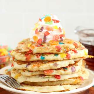 Fruity Pebbles Pancakes