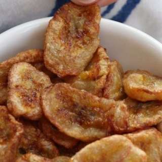 Easy Air Fryer Banana Chips