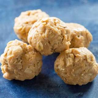 Healthy Peanut Butter Balls