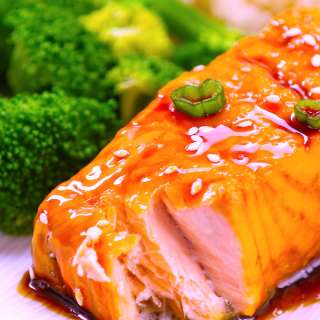The Best Salmon Recipe with Honey and Garlic