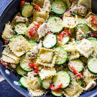 Pesto Ravioli with Chicken