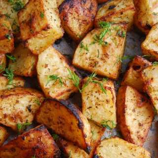 Garlic Roasted White Potatoes Recipe