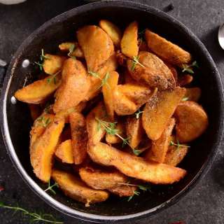 Cutting Potato Wedges (Step-by-Step Instructions)