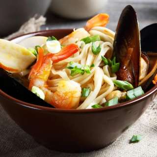 Easy Seafood Udon Recipe