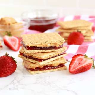 Peanut Butter and Jelly Graham Cracker Sandwich