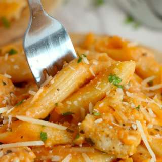 Instant Pot Chicken Parmesan Pasta