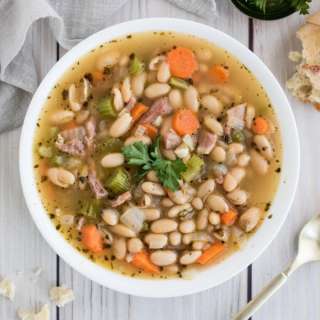 Old-Fashioned Ham and Bean Soup