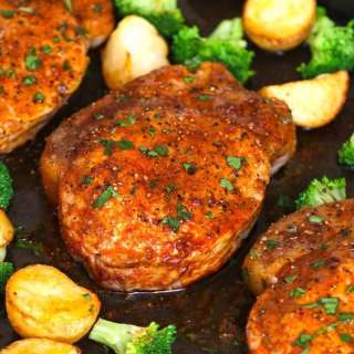 How to Bake Pork Chops (With the Right Temp)