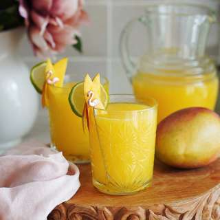 Agua De Mango