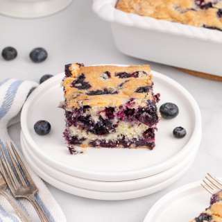 Buttermilk Blueberry Breakfast Cake