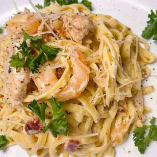 Chicken and Shrimp Carbonara Recipe