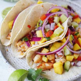 Shrimp Tacos With Mango Salsa